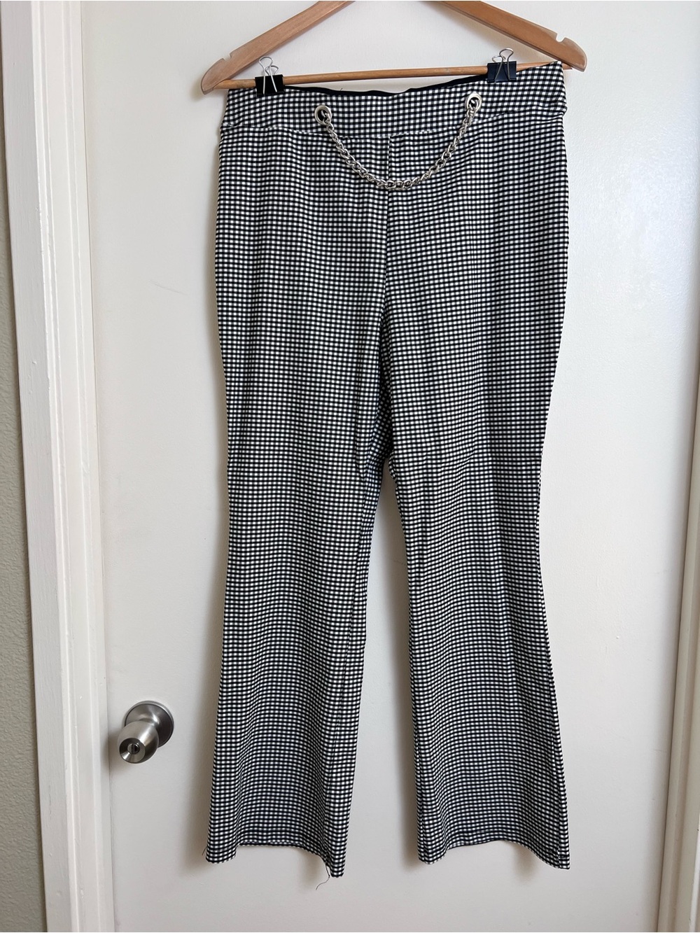 Wild Fable Black White Gingham Flare Pants Chain Detail Women's Medium